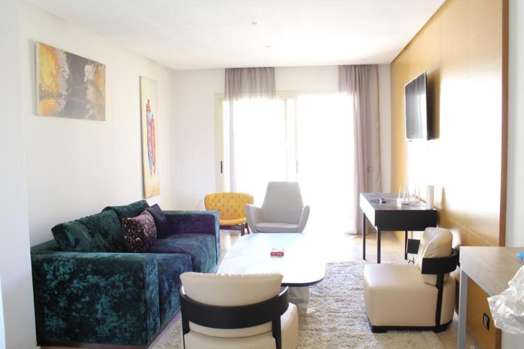 Appt 22 Bloc G- Hicherraton Plage Residence Bella Vista, Bouznika Bay Szhirat Kültér fotó