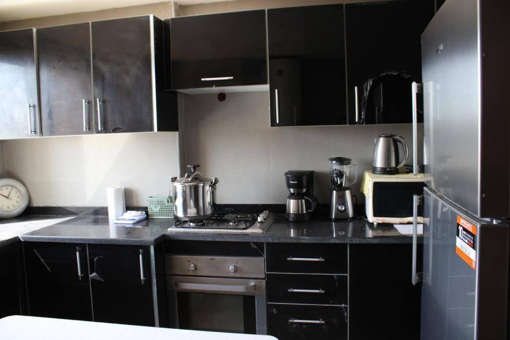 Appt 22 Bloc G- Hicherraton Plage Residence Bella Vista, Bouznika Bay Szhirat Kültér fotó