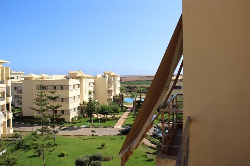 Appt 22 Bloc G- Hicherraton Plage Residence Bella Vista, Bouznika Bay Szhirat Kültér fotó